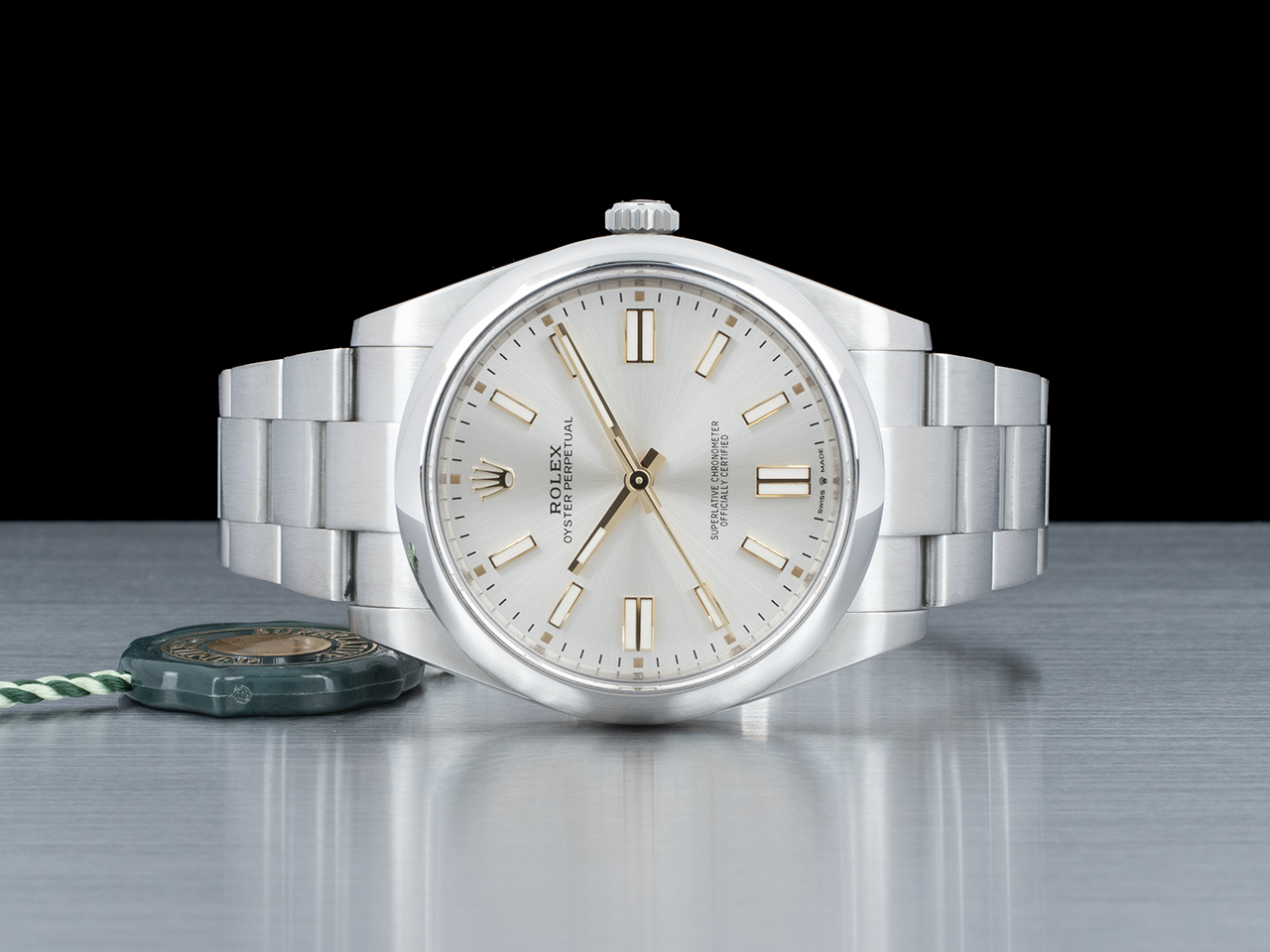 Rolex Oyster Perpetual 41 124300 Oyster Quadrante Argento - immagine 3
